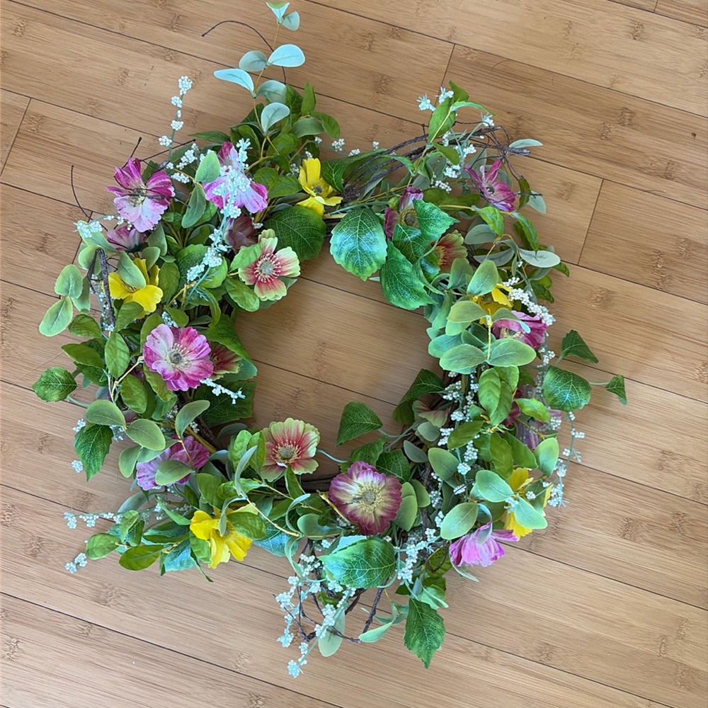 Beautiful Floral Wreath - Glen Haven Home & Garden